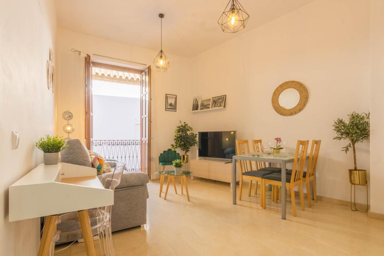 Apartamento Anais Centro Sevilla ภายนอก รูปภาพ